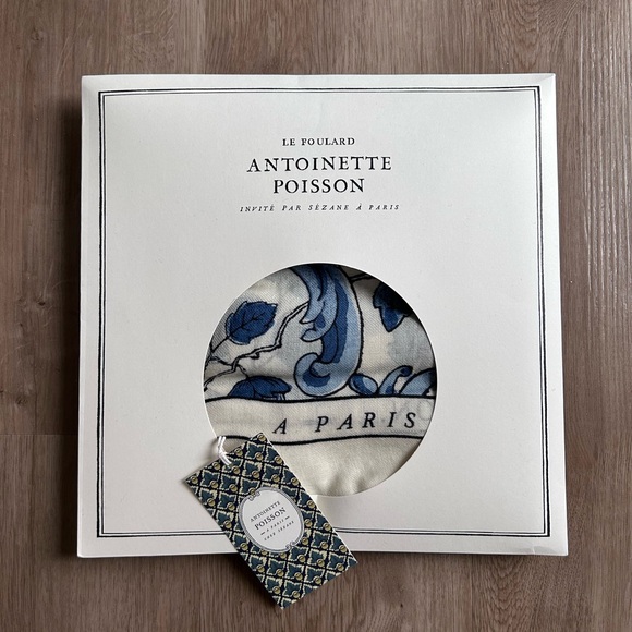 NWT Sézane x Antoinette Poisson Pio Scarf - Picture 3 of 3